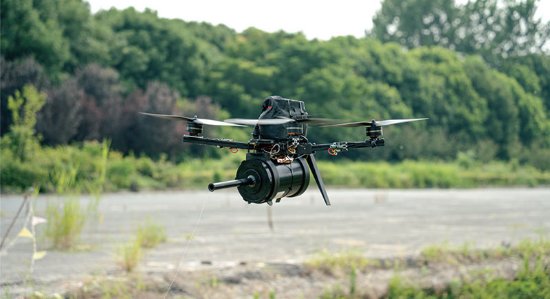 Keuntungan dan aplikasi serat optik UAV